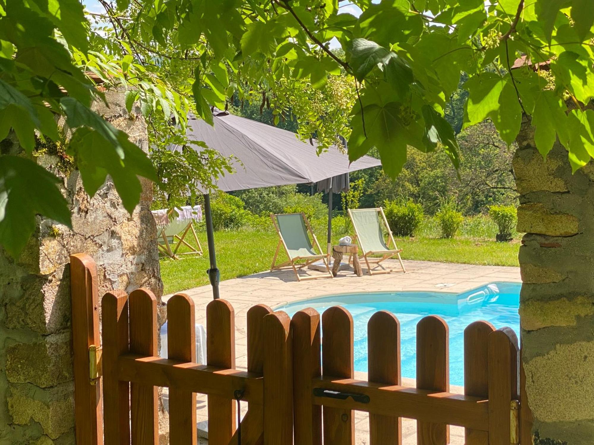 Etang-sur-Arroux Chateau De Vaux Morvan מראה חיצוני תמונה
